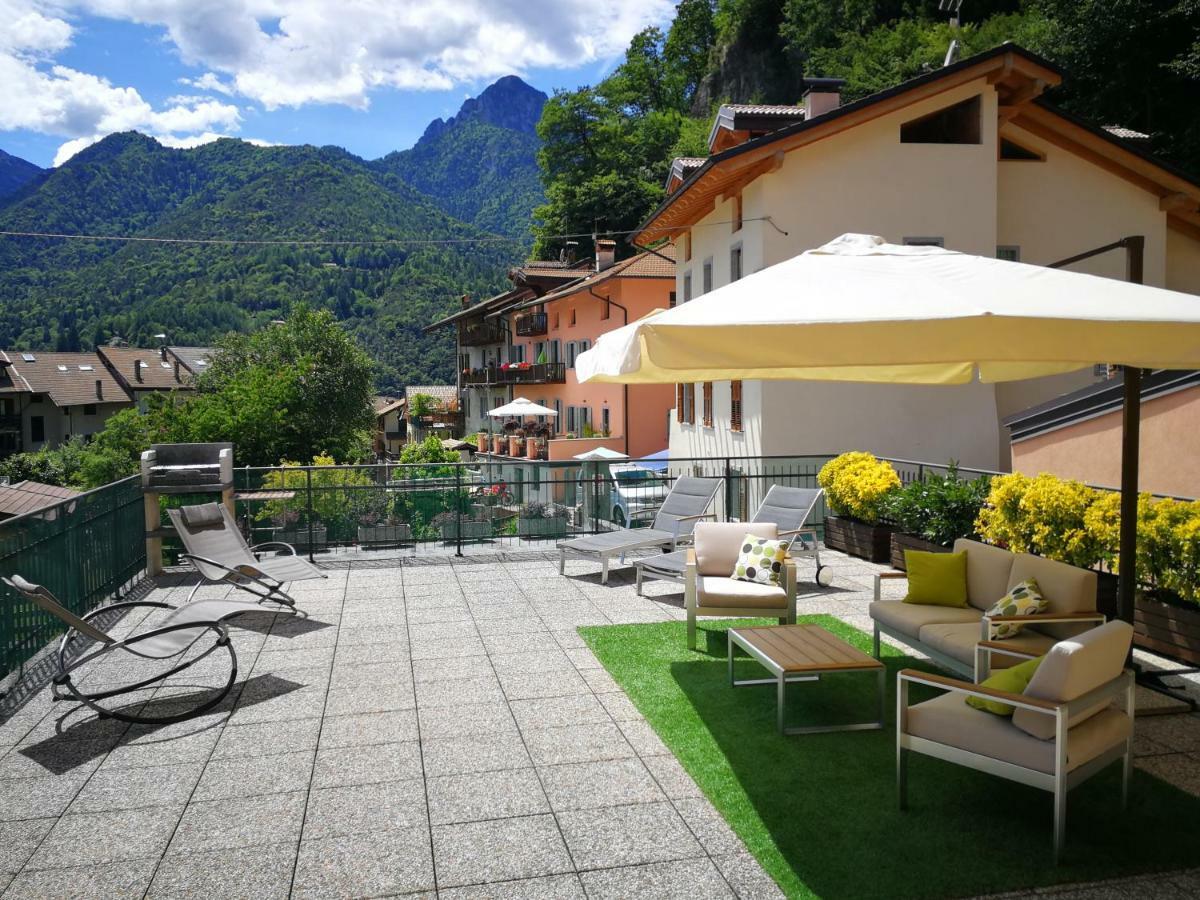 Casa Luca E Cristina Vila Mezzolago Exterior foto